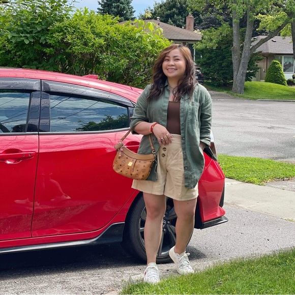 💜 SOLD 💜 Authentic Vintage MCM Shoulder/Crossbody Bag - Picture 14 of 16